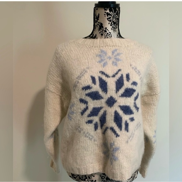 Vintage 80s LL Bean Snowflake Sweater - Picture 2 of 6